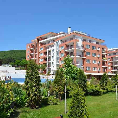 Single Private Apartments In Marina View Fort Beach Święty Włas Zewnętrze zdjęcie