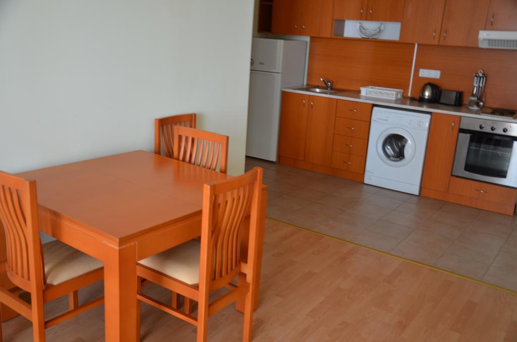 Single Private Apartments In Marina View Fort Beach Święty Włas Zewnętrze zdjęcie