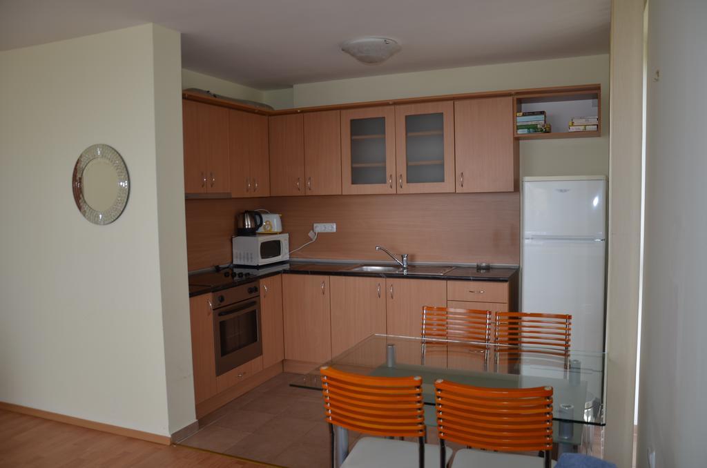 Single Private Apartments In Marina View Fort Beach Święty Włas Zewnętrze zdjęcie