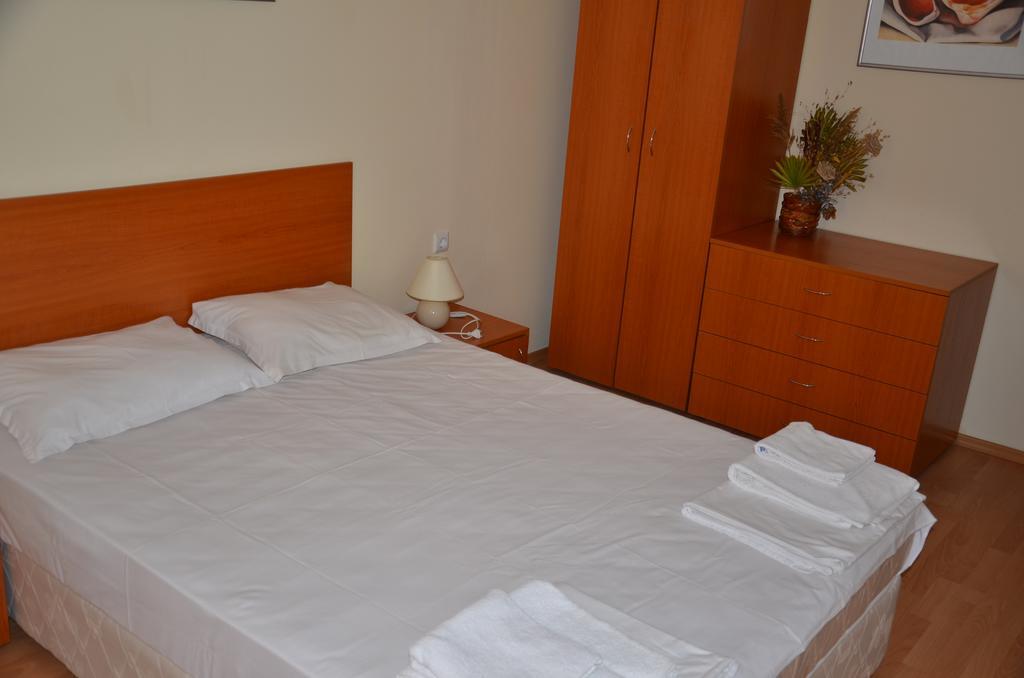 Single Private Apartments In Marina View Fort Beach Święty Włas Zewnętrze zdjęcie